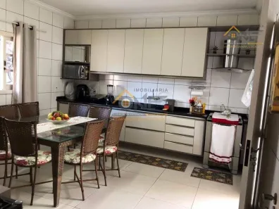 Casa com 3 Quartos à venda, 225m² no Jardim Regina, Indaiatuba
