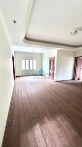 Casa com 5 Quartos à venda, 330m² no Vila Champagnat, Franca