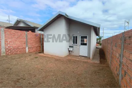 Casa com 2 Quartos à venda, 43m² no Botucatu Verônica (Rubião Junior), Botucatu