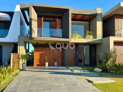 Sobrado com 4 Quartos à venda, 219m² no XANGRI-LÁ, Xangri-lá