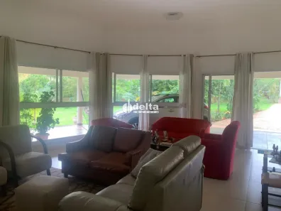 Casa de Condomínio com 3 Quartos à venda, 430m² no Morada do Sol, Uberlândia