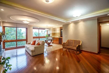 Apartamento com 3 Quartos à venda, 137m² no Higienópolis, Porto Alegre