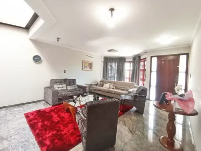 Sobrado com 5 Quartos à venda, 360m² no Vila Trujillo, Sorocaba
