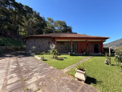Casa com 3 Quartos à venda, 250m² no Parque do Ingá, Teresópolis