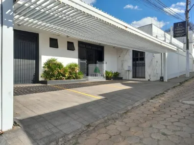 Ponto Comercial para alugar, 305m² no Centro, Anápolis