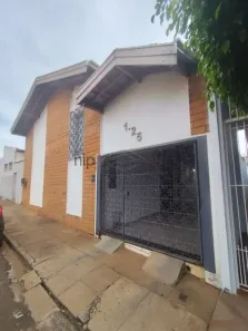 Casa com 3 Quartos à venda, 173m² no Parque União, Bauru