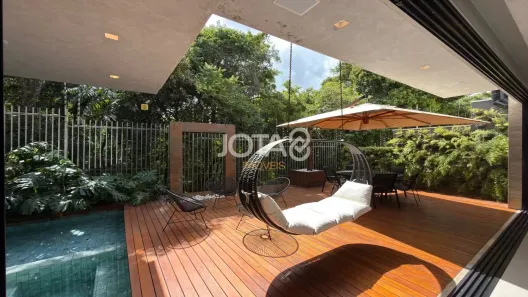 Casa de Condomínio com 4 Quartos à venda, 438m² no São Braz, Curitiba