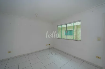 Casa com 3 Quartos para alugar, 100m² no Vila Nivi, São Paulo
