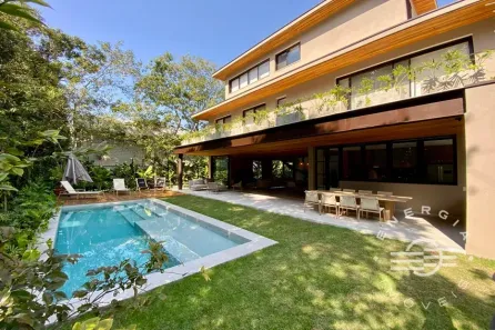Casa com 5 Quartos para alugar, 527m² no Riviera, Bertioga