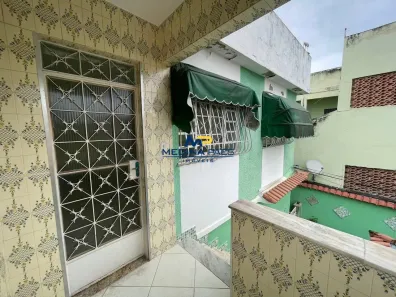 Sobrado com 2 Quartos à venda, 136m² no Vila Iara, São Gonçalo