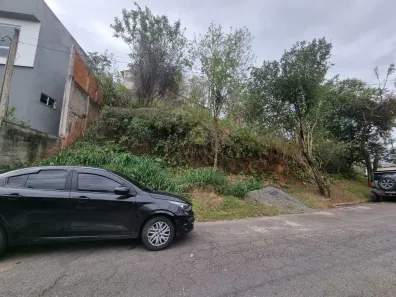 Lote/Terreno à venda, 400m² no Jardim Suíça, Volta Redonda