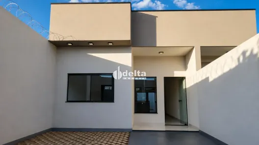 Casa com 2 Quartos à venda, 72m² no Jardim Holanda, Uberlândia