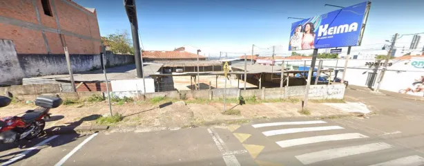 Lote/Terreno à venda, 720m² no Uvaranas, Ponta Grossa