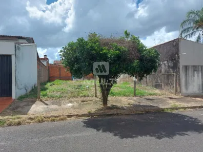 Lote/Terreno com 1 Quarto à venda, 250m² no Cidade Jardim, Uberlândia