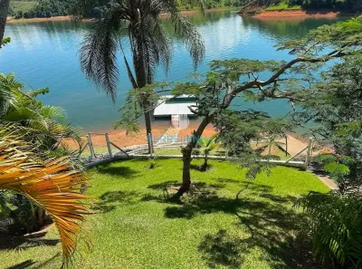Fazenda/Sítio com 4 Quartos à venda, 650m² no Chácaras Condomínio Recanto Pássaros II, Jacareí