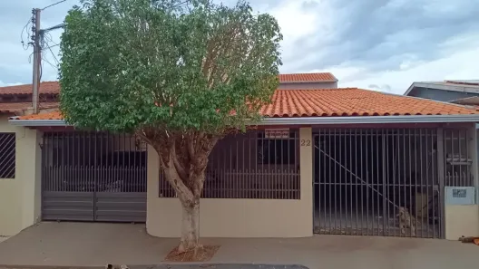 Sobrado com 4 Quartos à venda, 220m² no Vila Planalto, Campo Grande