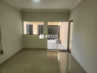 Casa com 2 Quartos à venda, 71m² no Jardim Europa, Uberlândia