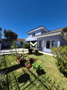 Casa com 4 Quartos à venda, 355m² no Uvaranas, Ponta Grossa