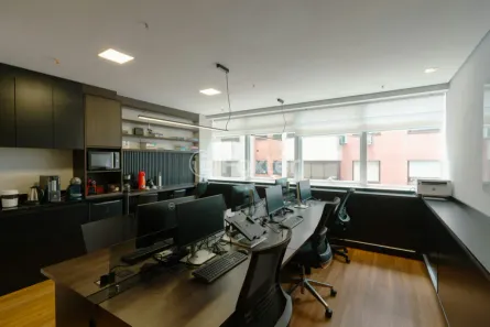 Sala Comercial à venda, 33m² no Mont Serrat, Porto Alegre