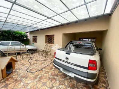 Casa com 2 Quartos à venda, 130m² no Cafezal, Londrina