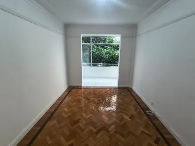 Apartamento com 2 Quartos para alugar, 90m² no Copacabana, Rio de Janeiro