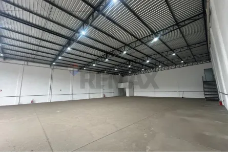 Galpão/Depósito/Armazém para alugar, 664m² no Matriz, Mauá