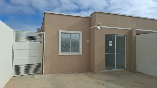 Casa com 2 Quartos para alugar, 50m² no Cohab São Francisco, Petrolina