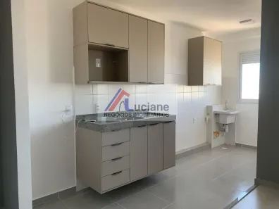 Apartamento com 2 Quartos para alugar, 46m² no Vila Curuçá, Santo André