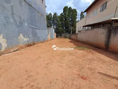 Lote/Terreno à venda, 240m² no Lopes de Oliveira, Sorocaba