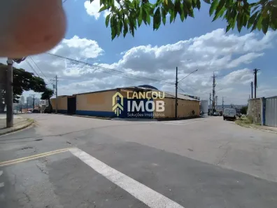 Galpão/Depósito/Armazém para venda ou aluguel, 2500m² no Vila Nova Jundiainópolis, Jundiaí