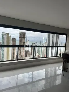 Apartamento com 3 Quartos para alugar, 130m² no Centro, Balneário Camboriú
