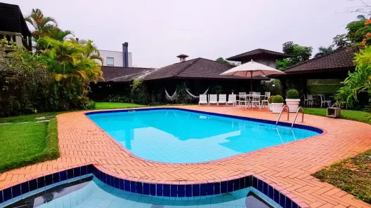 Casa com 7 Quartos à venda, 680m² no Jardim Acapulco, Guarujá