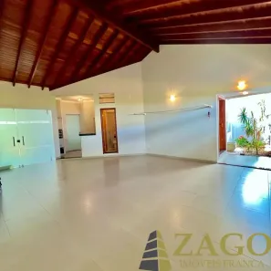 Casa com 4 Quartos à venda, 300m² no Jardim Piratininga, Franca