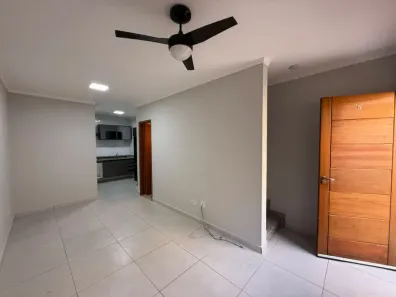 Sobrado com 2 Quartos para alugar, 62m² no Vila Nilo, São Paulo