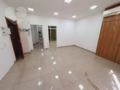 Sala Comercial à venda, 120m² no Centro, Niterói
