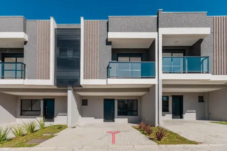 Sobrado com 3 Quartos à venda, 98m² no Umbará, Curitiba