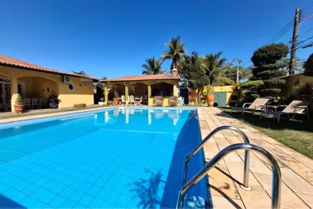Casa com 7 Quartos à venda, 390m² no Jardim Las Palmas, Guarujá