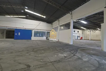 Galpão/Depósito/Armazém para alugar, 3600m² no Kennedy, Contagem