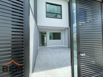 Casa com 2 Quartos à venda, 74m² no Rio Pequeno, Camboriú
