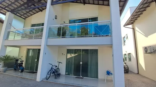 Casa de Condomínio com 3 Quartos à venda, 127m² no Parque Burle, Cabo Frio