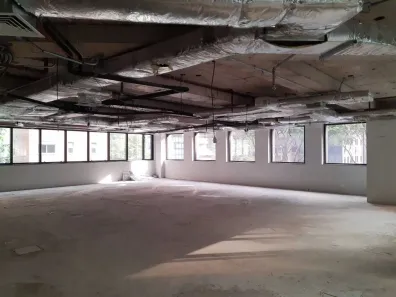 Sala Comercial para alugar, 418m² no Bela Vista, São Paulo