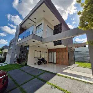Casa com 3 Quartos à venda, 200m² no Ponta Negra, Manaus