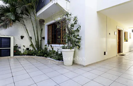 Casa com 3 Quartos à venda, 222m² no Vila Madalena, São Paulo