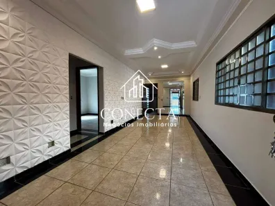 Casa com 4 Quartos para alugar, 187m² no Planalto, Uberlândia