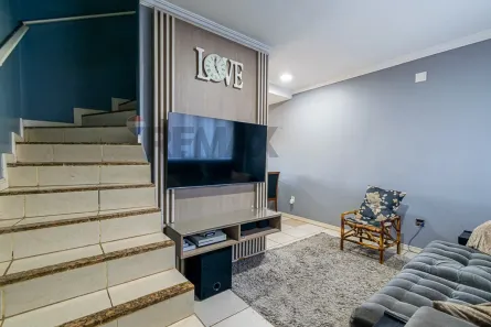 Sobrado com 2 Quartos à venda, 124m² no Nossa Chácara, Gravataí