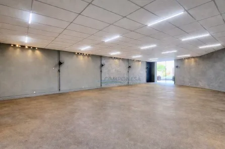 Galpão/Depósito/Armazém para alugar, 350m² no Igapó, Londrina