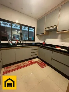 Casa com 4 Quartos à venda, 150m² no Vila Camilópolis, Santo André
