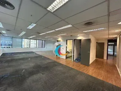 Sala Comercial para alugar, 292m² no Vila Olímpia, São Paulo