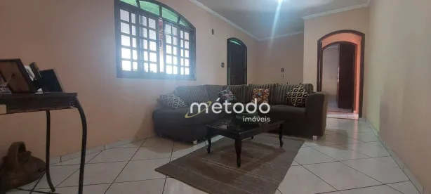 Casa com 3 Quartos à venda, 257m² no Centro, Guararema