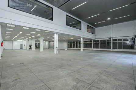 Ponto Comercial para alugar, 1600m² no São Geraldo, Porto Alegre
